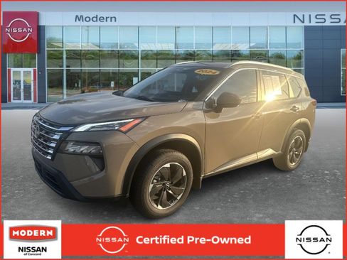 Certified 2024 Nissan Rogue SV w/ SV Premium Package AWD/4WD image 1