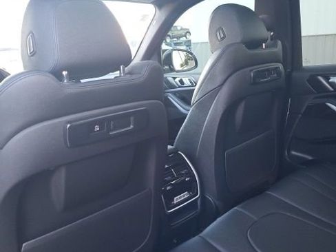 Used 2019 BMW X5 xDrive40i w/ Convenience Package image 11