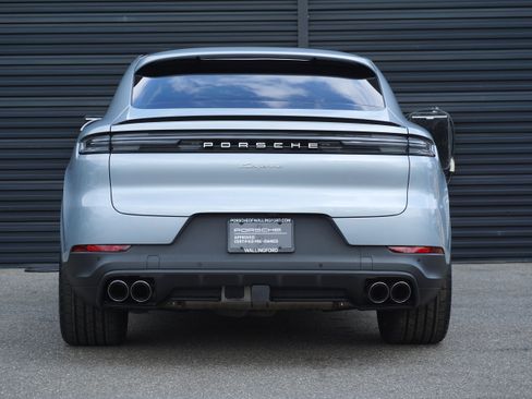 Certified 2026 Porsche Cayenne Coupe AWD/4WD image 7