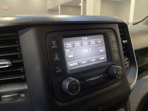 Used 2022 RAM 1500 Big Horn AWD/4WD image 24