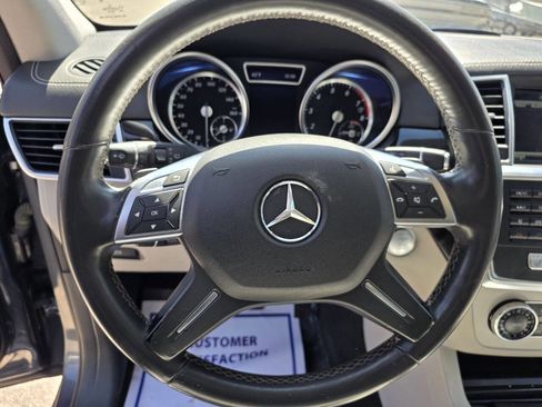 Used 2015 Mercedes-Benz GL 450 4MATIC image 22