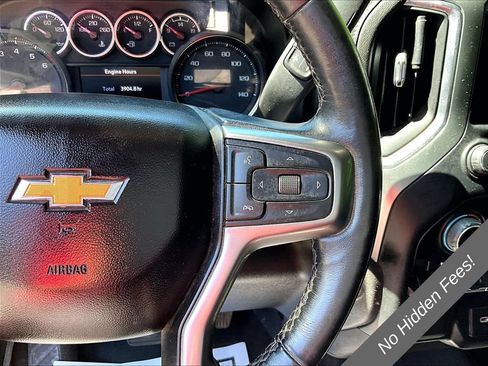 Used 2022 Chevrolet Silverado 1500 LT AWD/4WD image 18