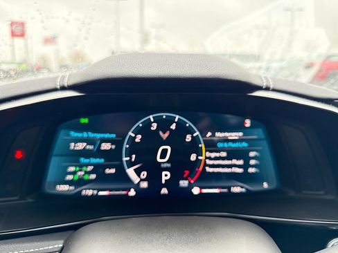 Used 2025 Chevrolet Corvette Stingray Coupe w/ 1LT image 14