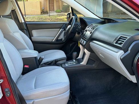 Used 2016 Subaru Forester 2.5i w/ Alloy Wheel Package image 17