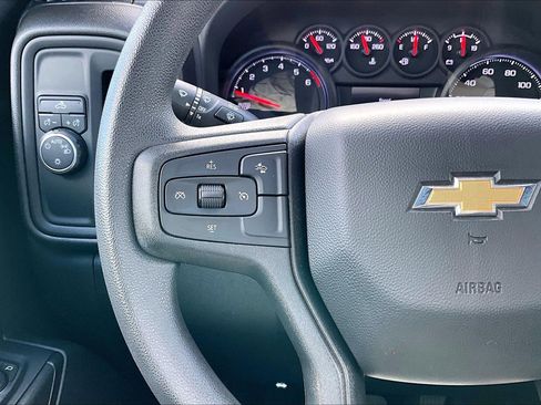Certified 2023 Chevrolet Silverado 1500 Custom image 19