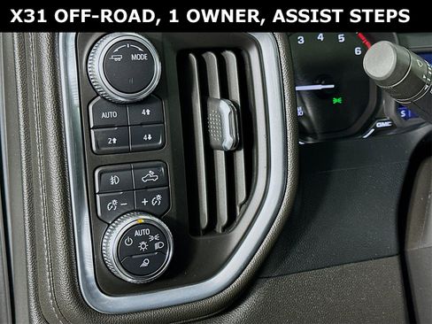 Used 2022 GMC Sierra 1500 SLT image 11