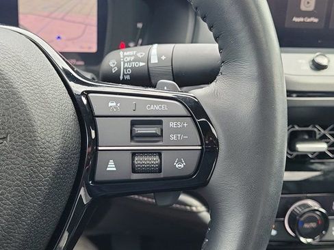 Used 2025 Honda Accord Touring image 21