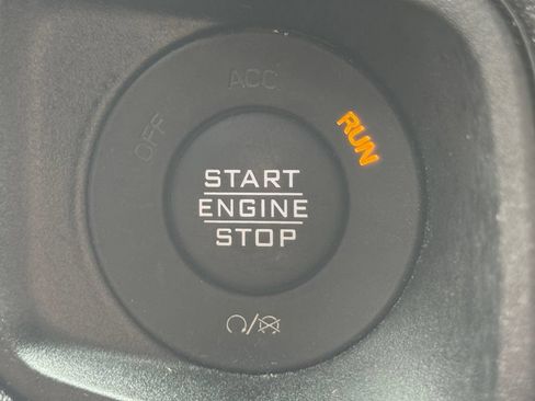 Certified 2024 Jeep Wrangler Sport AWD/4WD image 17