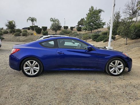 Used 2012 Hyundai Genesis 2.0T image 8
