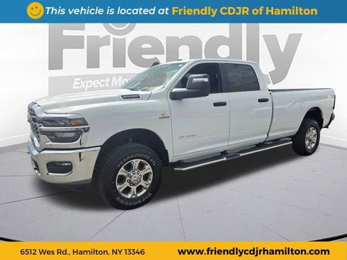 Used 2025 RAM 2500 Big Horn AWD/4WD image 1