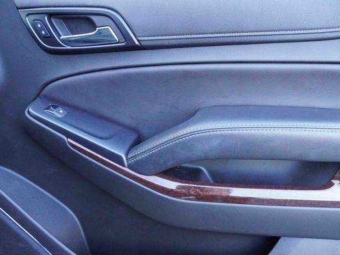 Used 2018 GMC Yukon XL SLT w/ Open Road Package image 30