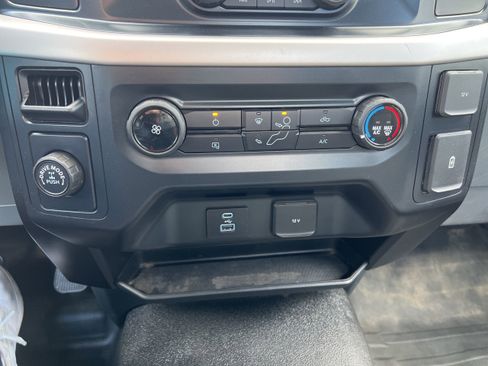 Used 2021 Ford F150 XL w/ Equipment Group 101A High RWD image 14