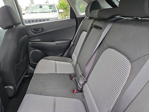 Used 2020 Hyundai Kona SEL FWD image 11