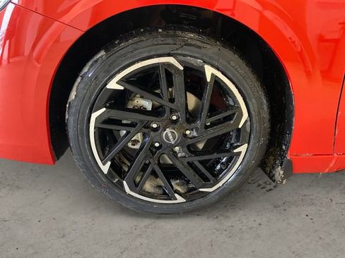 New 2026 Nissan Sentra SR w/ SR Premium Package FWD image 14
