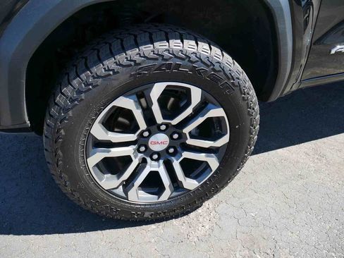 Used 2024 GMC Canyon AT4 w/ Canyon Safety Plus Package AWD/4WD image 13