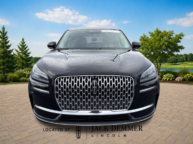 Used 2023 Lincoln Corsair AWD image 11