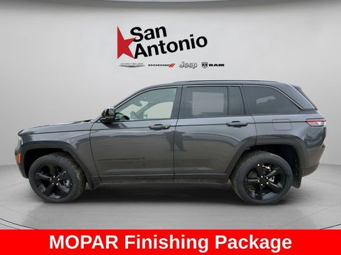 New 2026 Jeep Grand Cherokee Limited w/ Limited Altitude Package RWD image 5