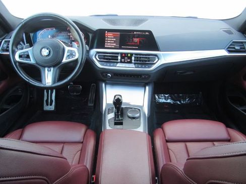 Used 2022 BMW 430i Coupe w/ M Sport Package image 2