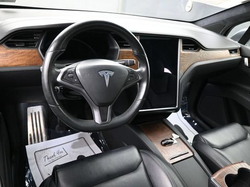 Used 2020 Tesla Model X Long Range AWD/4WD image 26