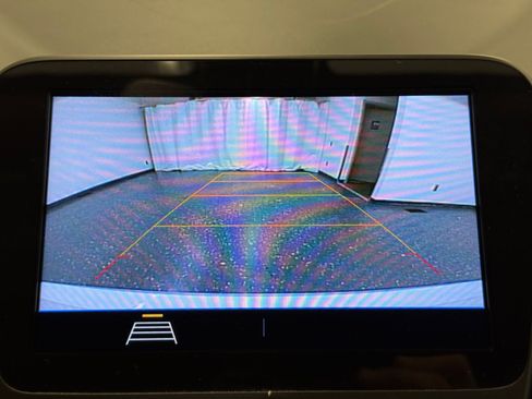 Used 2020 Chevrolet Malibu LT image 16