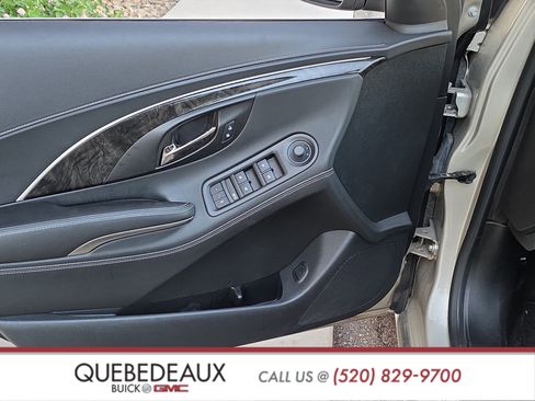 Used 2014 Buick LaCrosse Leather image 10