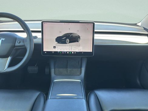 Used 2022 Tesla Model 3 RWD image 11