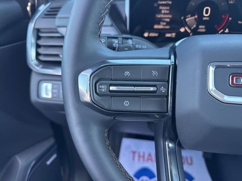 Used 2026 GMC Acadia AT4 w/ Luxury Package image 19