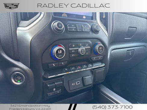 Used 2021 Chevrolet Silverado 1500 RST image 10