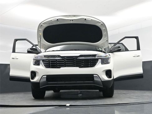 New 2026 Kia Seltos S image 22