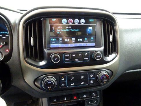 Used 2016 Chevrolet Colorado Z71 image 29