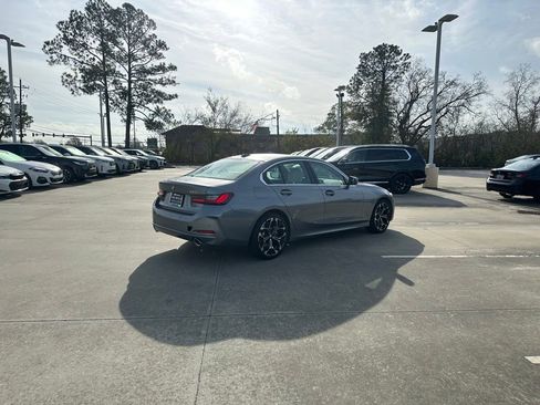 Certified 2025 BMW 330i 330i w/ Convenience Package image 5
