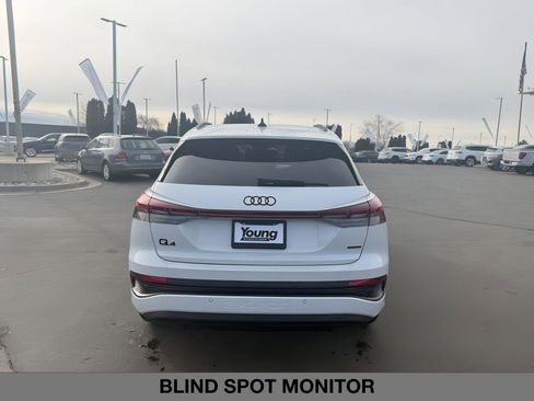 New 2026 Audi Q4 e-tron Premium image 5