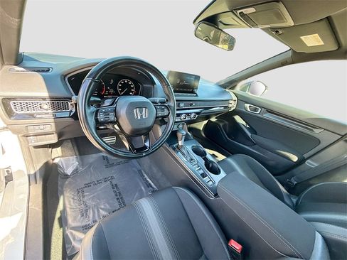 Used 2024 Honda Civic Sport image 9