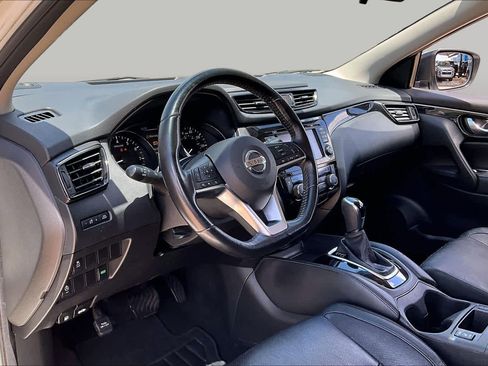 Used 2017 Nissan Rogue Sport SL FWD image 15
