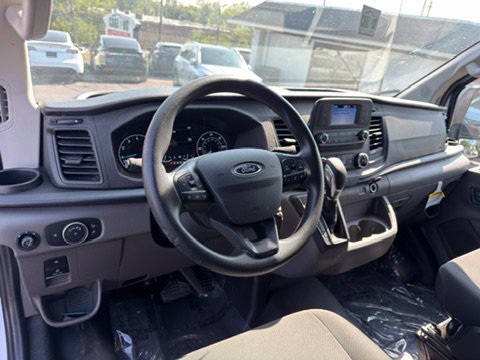 Used 2025 Ford Transit 250 Low Roof w/ Exterior Upgrade Package RWD image 16