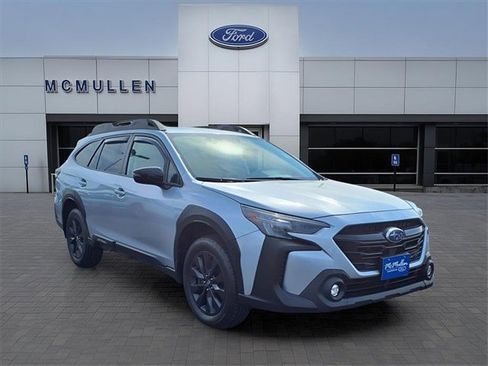 Used 2023 Subaru Outback Onyx Edition image 7