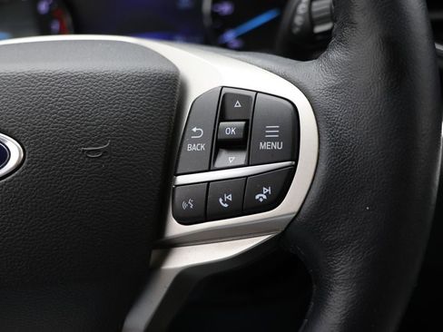 Used 2022 Ford Explorer XLT w/ Equipment Group 202A image 20