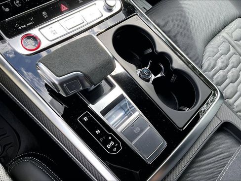 New 2026 Audi RS Q8 performance image 28