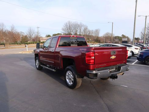 Used 2015 Chevrolet Silverado 2500 LTZ w/ LTZ Plus Package image 8