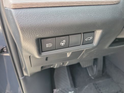 Certified 2024 Toyota Grand Highlander FWD image 26