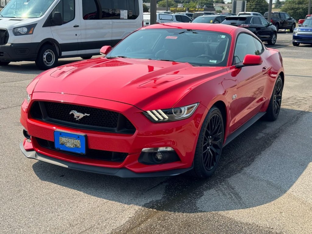 Used 2017 Ford Mustang GT w/ GT Performance Package RWD image 7
