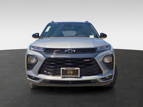 Used 2023 Chevrolet TrailBlazer RS AWD/4WD image 2