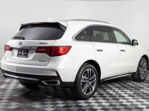 Used 2017 Acura MDX SH-AWD image 7