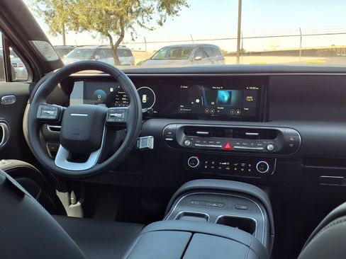 New 2026 Hyundai Palisade Calligraphy FWD image 10