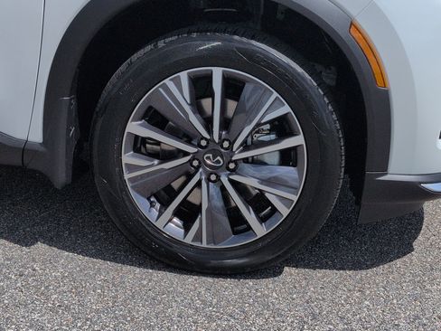 New 2027 INFINITI QX60 Luxe w/ Cargo Package FWD image 12