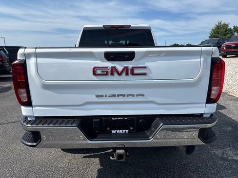 Used 2024 GMC Sierra 2500 SLE w/ SLE Value Package AWD/4WD image 7