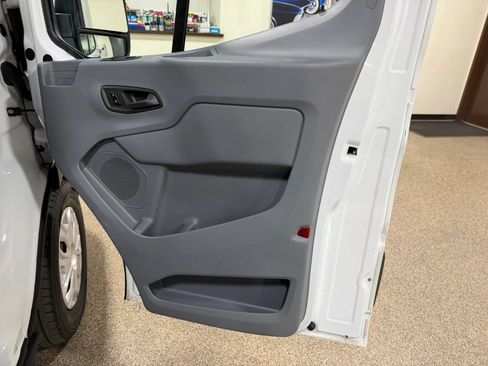 Used 2016 Ford Transit 350 XL RWD image 15