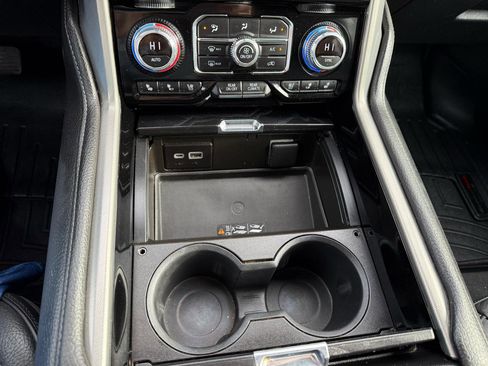 Used 2022 GMC Yukon XL Denali image 38