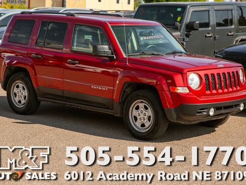 Used 2016 Jeep Patriot Sport FWD image 1