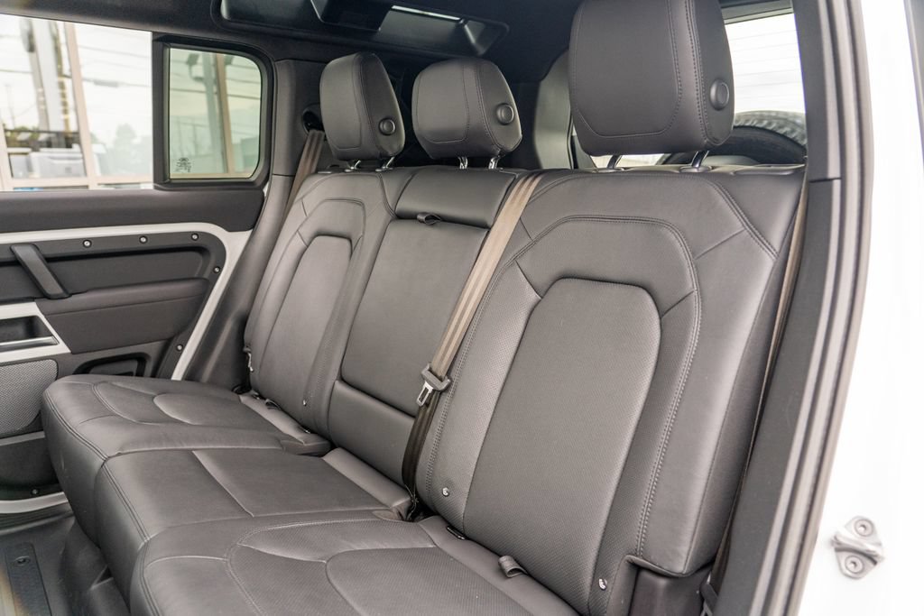 Used 2023 Land Rover Defender 110 S AWD/4WD image 16